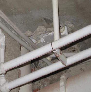 哈尔滨漏水维修 卫生间漏水的原因是什么？卫生间下水管漏水怎么办？